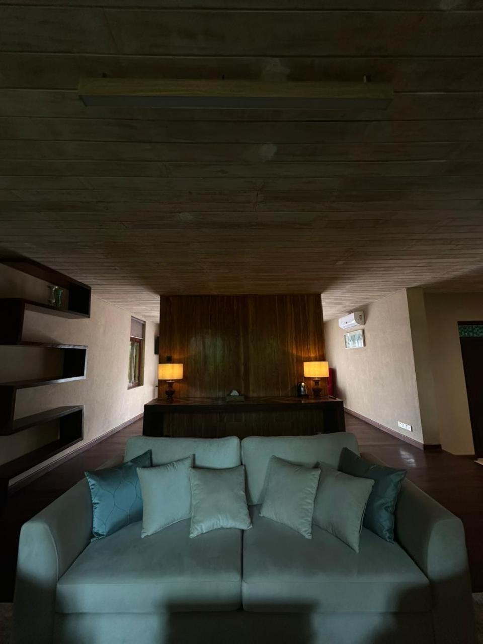 Nikara Luxury Beach House Tissamaharama Buitenkant foto
