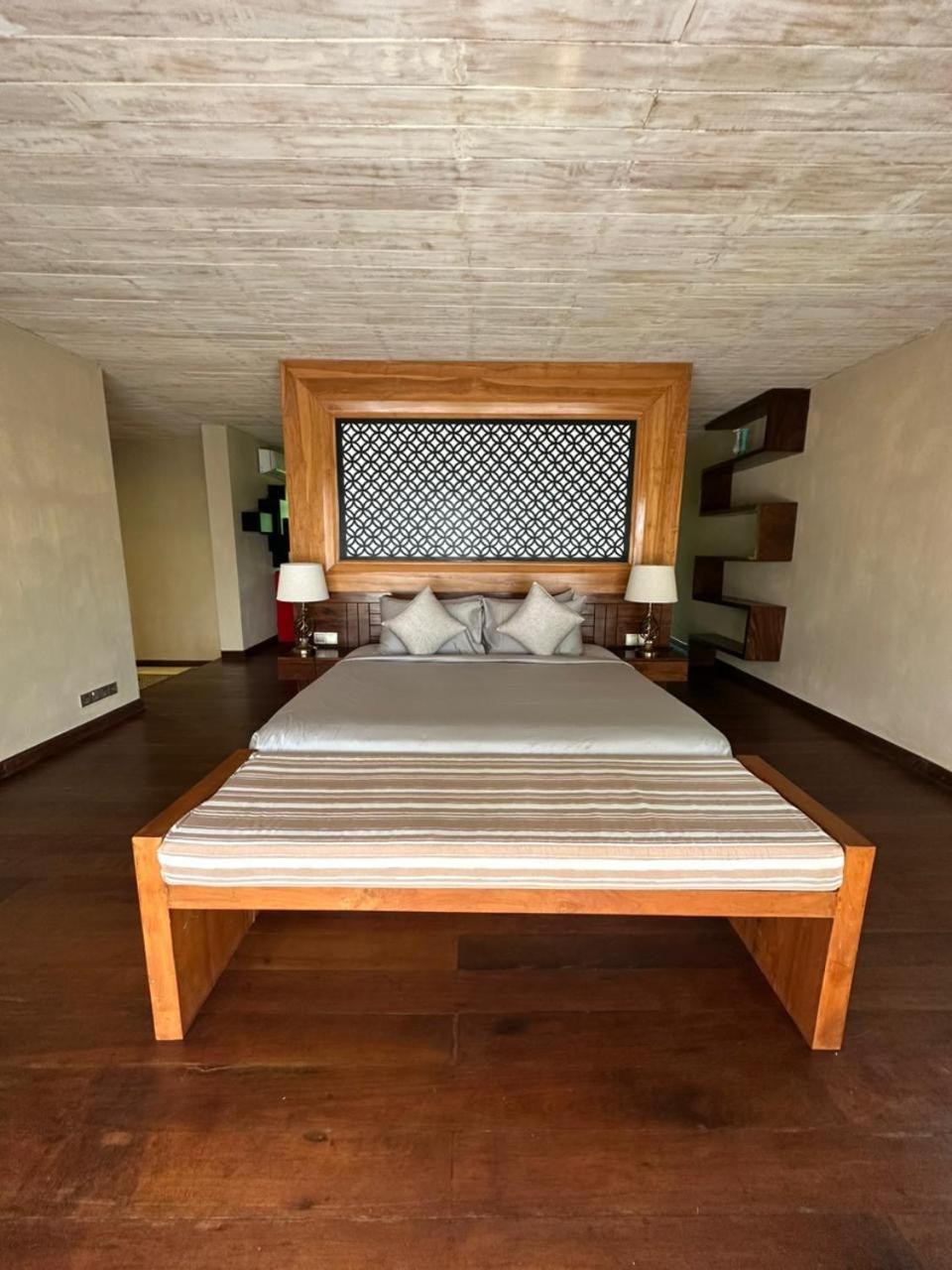 Nikara Luxury Beach House Tissamaharama Buitenkant foto