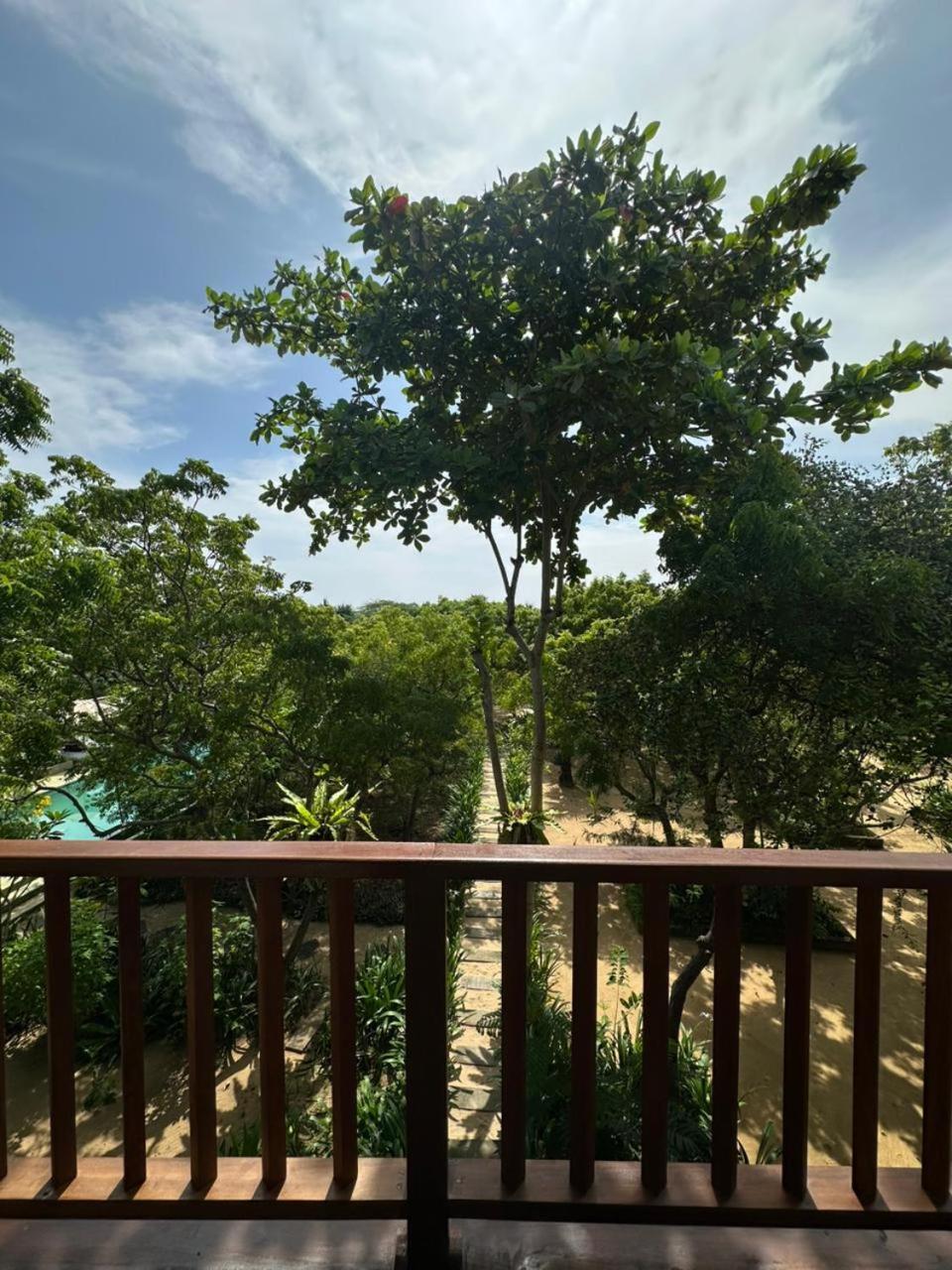 Nikara Luxury Beach House Tissamaharama Buitenkant foto