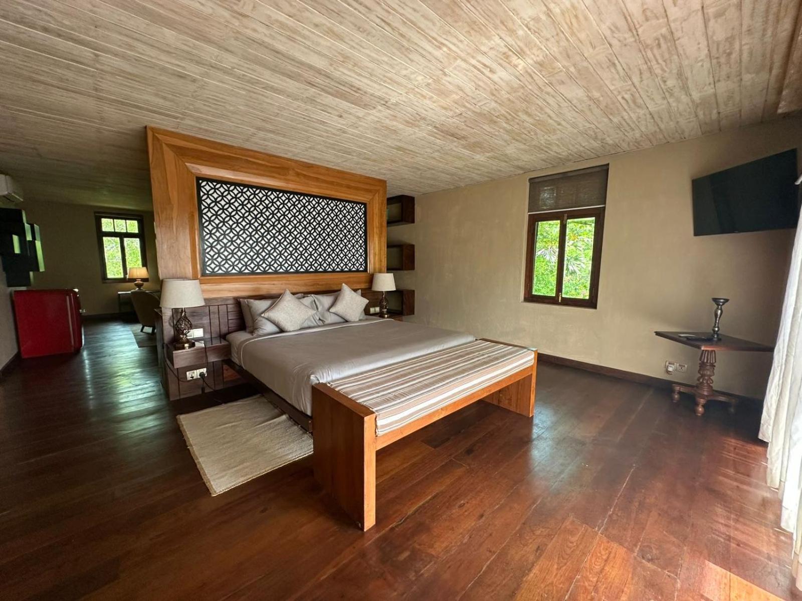 Nikara Luxury Beach House Tissamaharama Buitenkant foto